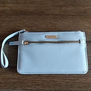 NWOT kensie brand wristlet